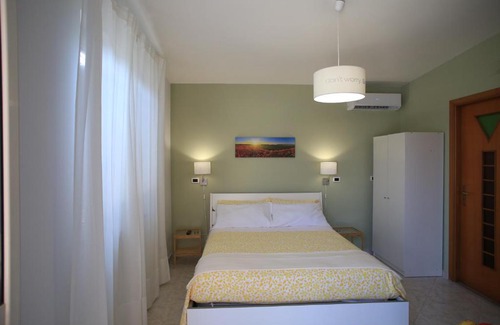 Pompei Bed & Breakfast | Villa Rosa Pompei Studios