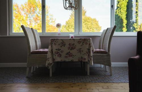 Detmold Apartment | Villa Rosa - Sky