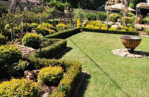 Fichardt Park House | Villa Rose Cottages