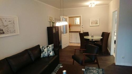 Alt Gaarz Apartment | Villa Rosita Wohnung 09 nur 250 Meter bis zum reriker Strand