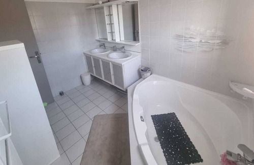 Le Rove House | Villa Rove