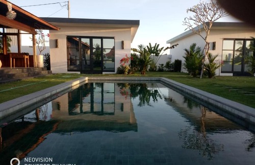 Beraban Villa | Villa Rovic face aux rizières