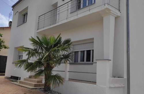 Royan Villa | Villa Royan 10 persons with private heated pool 650m from the beach