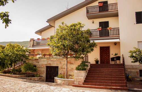 San Giovanni Rotondo Bed & Breakfast | Villa Ruberto