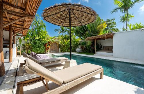 Beraban Villa | Villa Ruta I - Sumptuous 2BR luxury villa next to Luna BC and Nyanyi beach