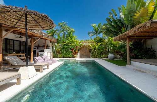 Beraban Villa | Villa Ruta I - Sumptuous 2BR luxury villa next to Luna BC and Nyanyi beach