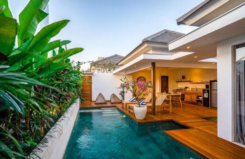 Beraban Villa | Villa Ryky - 2 Bedroom Private Luxury Villa in Nyanyi Beach