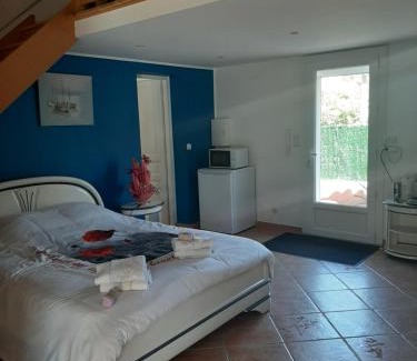 Saint-Cyr-sur-Mer House | Villa sécurisée pres des lecques