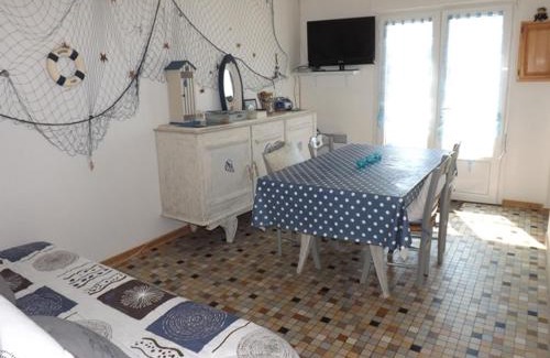 Saint-Gilles-Croix-de-Vie Villa | Villa Saint-Gilles-Croix-de-Vie, 3 pièces, 5 personnes - FR-1-428-41