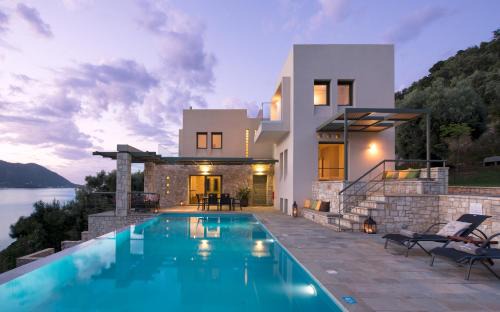 Meganisi Villa | Villa Saffron