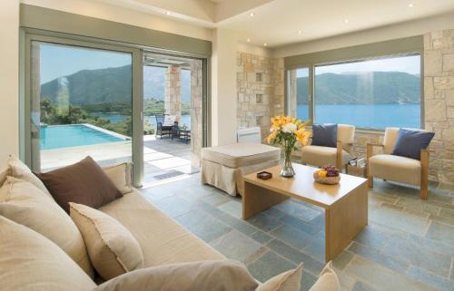 Meganisi Villa | Villa Saffron