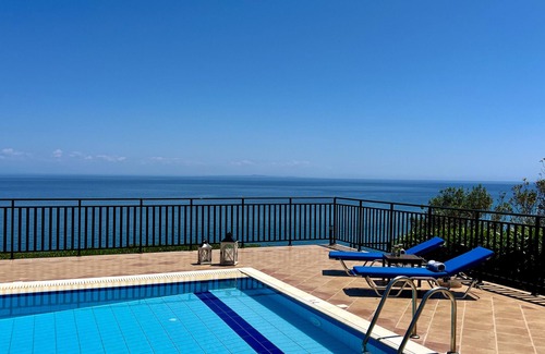 Skala Villa | Villa Sakos