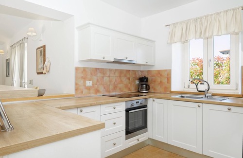 Momjan Villa | Villa Samanta - 6 Persons, 2 Bedrooms, Private Pool, Barbecue