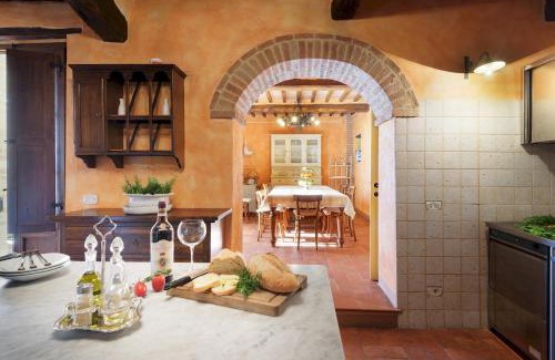Bollano Villa | VILLA SAN NAZARIO 18&2, Emma Villas