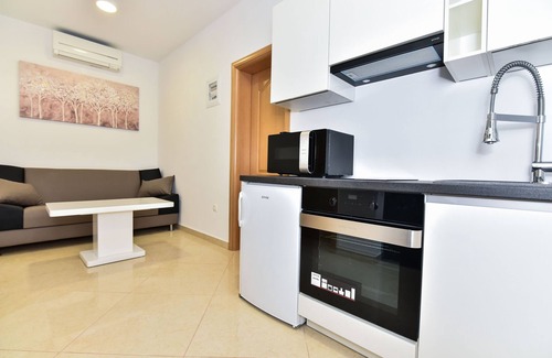 Vir Villa | Villa Sana