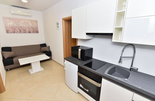 Vir Villa | Villa Sana