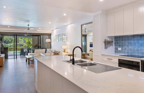 Port Douglas Apartment | Villa Sanctuary in Temple Resort Living Redefined