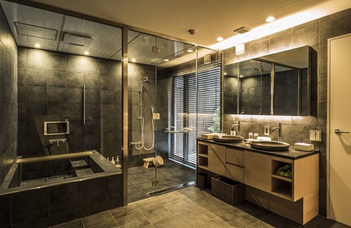 Karasumaoike Hotel | Villa Sanjo Muromachi Kyoto