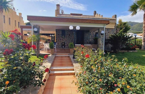 Mazzaforno Villa | VILLA SANTINA - CEFALù - SEA VIEW AT 150 FROM THE BEACH WITH PRIVATE ACCESS.