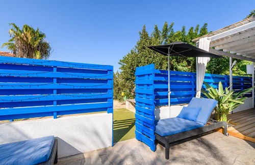 Dherynia Villa | Villa Santorini