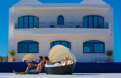 Agia Pelagia Villa | Villa Santorini, Wine Dark Sea Villas