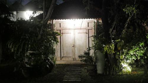 Seminyak Villa | Villa Sari Dewi Agung