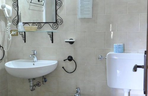 Montecchio Hotel | Villa Schiatti