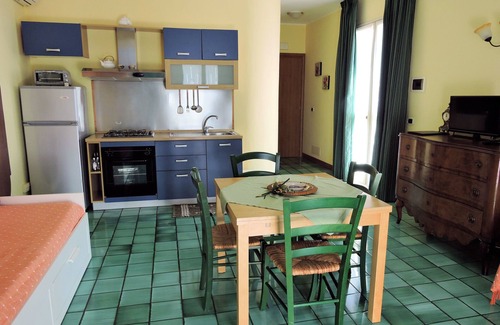 Santa Tecla Apartment | Villa Sciare Modò - two-room apartment n. 1 ground floor with furnished terrace