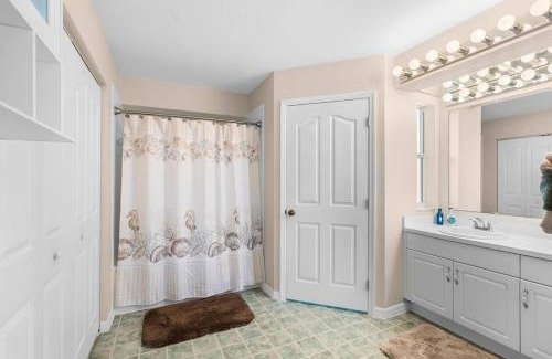 Mariner House | Villa Seas the Day!