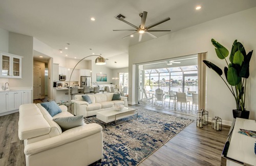Eight Lakes House | Villa Seascape - newly renovated at 8 Lakes, Pool & Spa