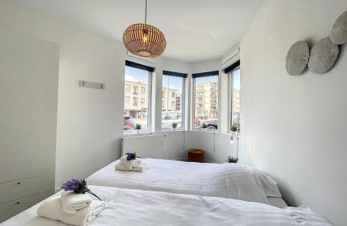 Sint-Idesbald House | Villa SeaShell - Luxurious renovated gas station