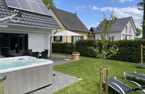 Muritz House | Villa Seebrise Modern retreat