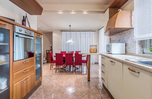 Mali Maj Villa | Villa Seka - Five Bedroom Villa, Sleeps 10