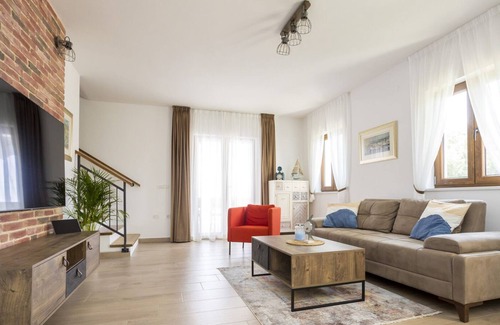 Sveti Anton Villa | Villa SERENITY with pool, sauna and jacuzzi