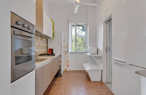 Castagneto Carducci Apartment | Villa Seristori - 15 places with garden, 50 m from the beach