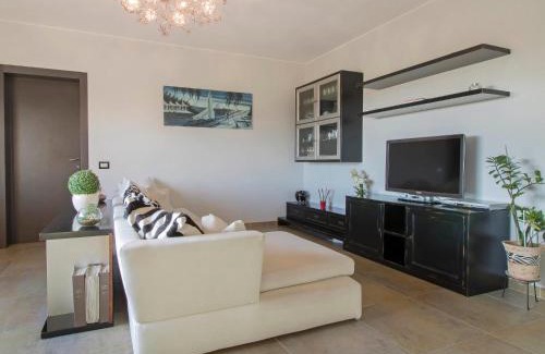 Suvereto Villa | Villa Serra by Interhome