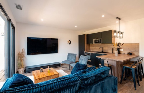 Le Grau-dʼAgde Villa | Villa Signature, Luxe with Piscine de Bali