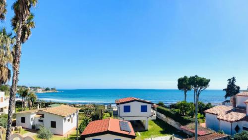 Fontane Bianche House | Villa Silvia 30mt from the Beach sea view