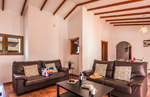 Corralejo Villa | Villa Silvia I by Villa Plus