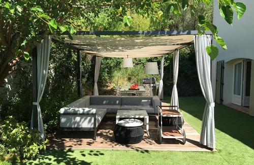 Anduze Villa | Villa sleeps 12, high level of comfort, 10 minutes walk from the center of Anduze.