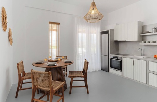 Glinado House | Villa Solena,brand-new,private pool,Ag.Anna Naxos