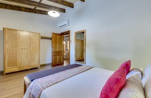 Algaida Villa | Villa Son Ullastre - Family only