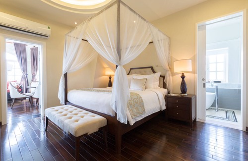 Thao Dien Hotel | Villa Song Saigon