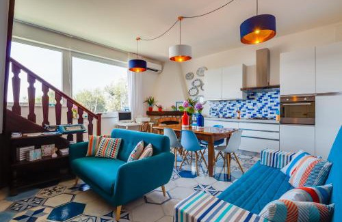 Sorrento Villa | Villa Sorrento Flats