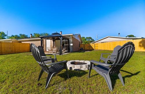 Gulf Breeze House | Villa South
