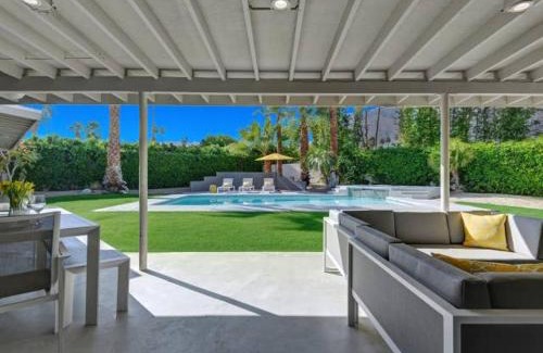 Deep Well Ranch Villa | Villa Spencers