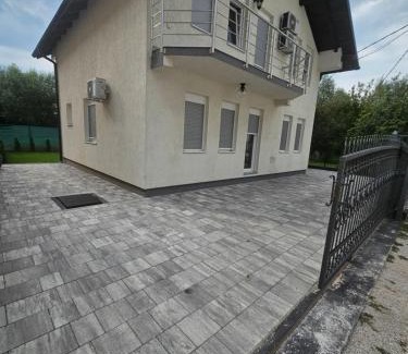 Novi Grad Sarajevo Villa | Villa Srebrena
