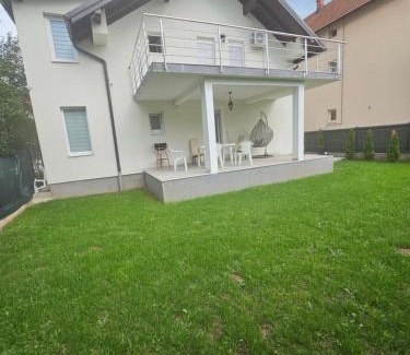 Novi Grad Sarajevo Villa | Villa Srebrena