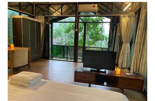 Kampung Pokok Asam Villa | Villa Sri Kampung