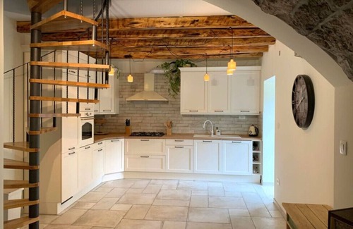 Zvonece Villa | Villa Stancija Kavali by Villas Guide